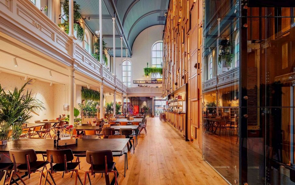 Restaurant Photo