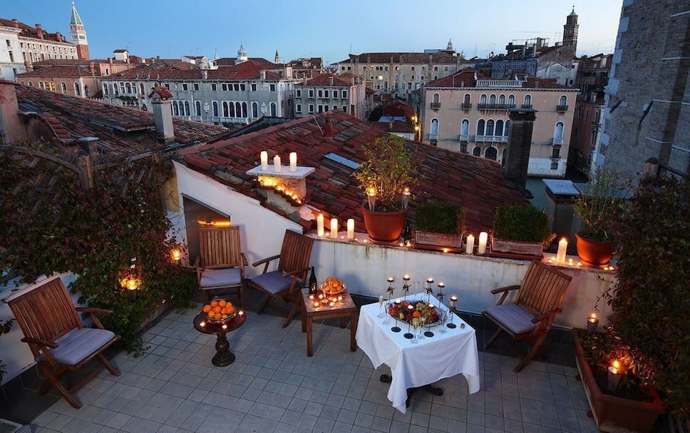 Balcony Photo