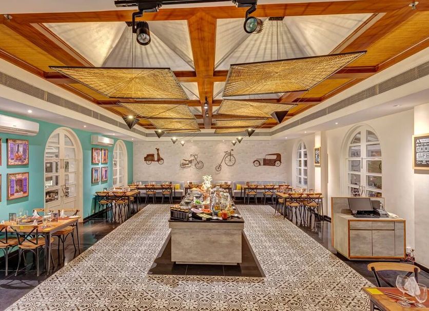 Restaurant Photo