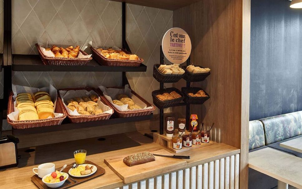 Buffet Photo