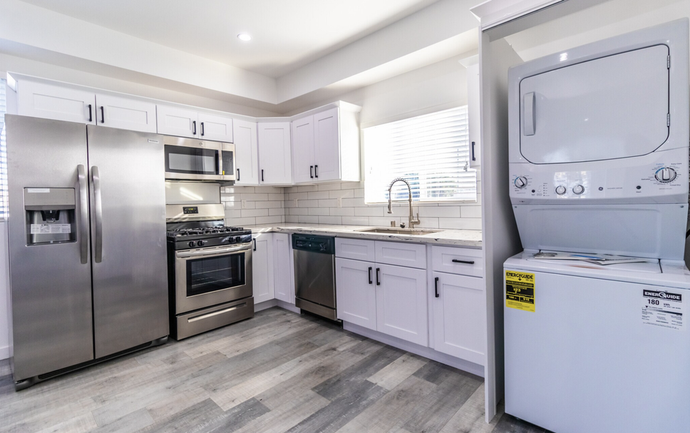 Kitchen Photo