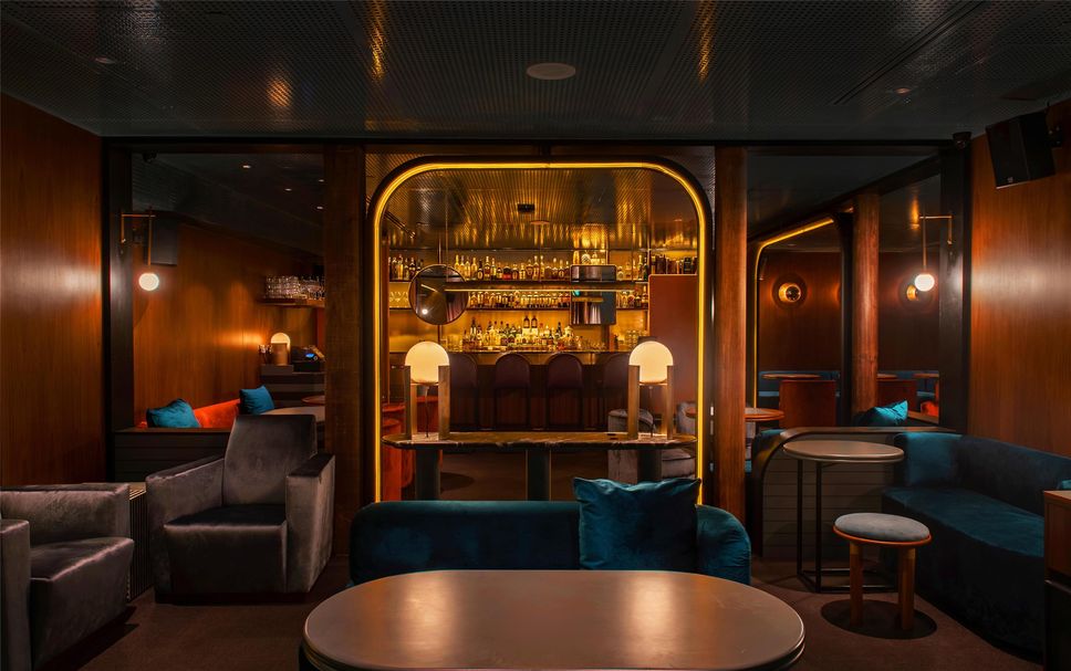 Lounge Photo