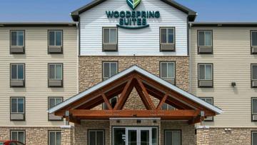 momondo woodspring