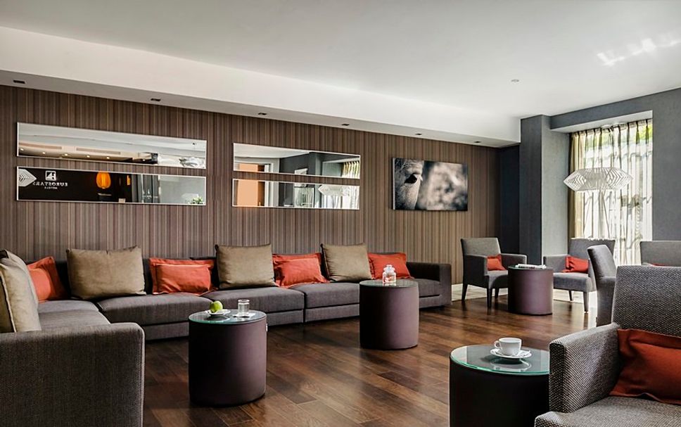 Lounge Photo