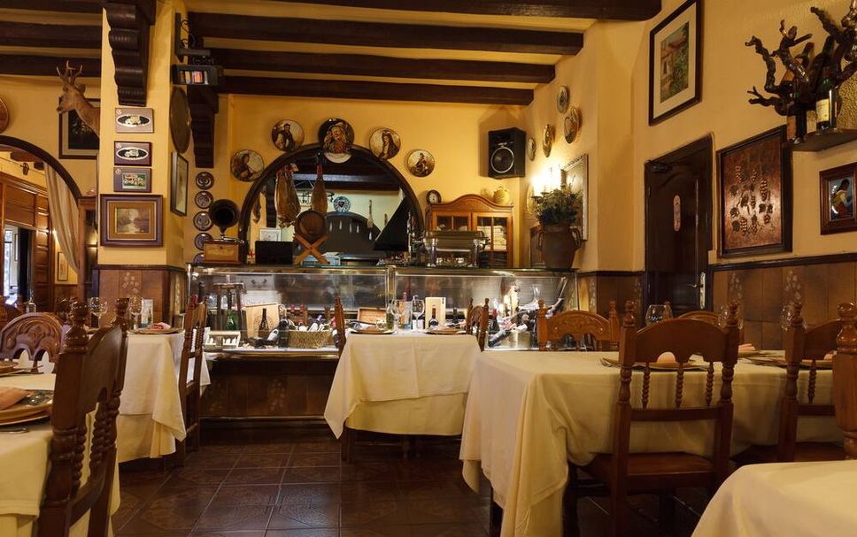 Restaurant Photo