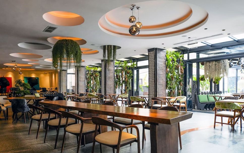 Restaurant Photo
