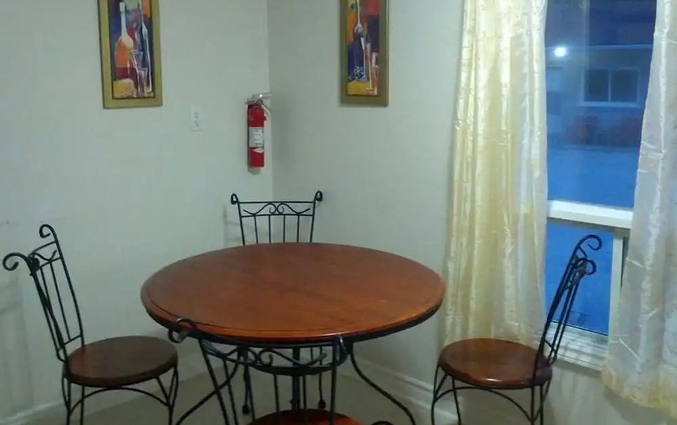 Dining room Photo