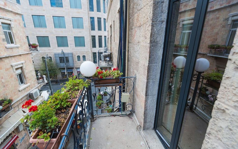 Balcony Photo