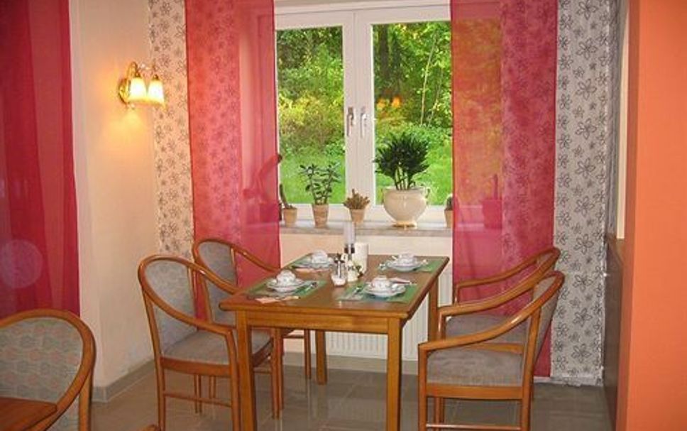 Dining room Photo