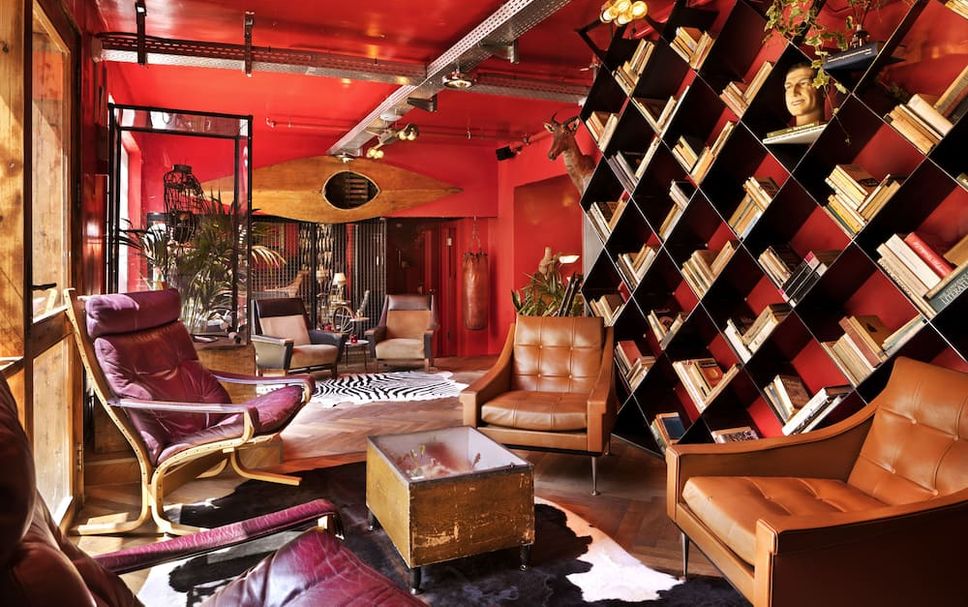 Lounge Photo