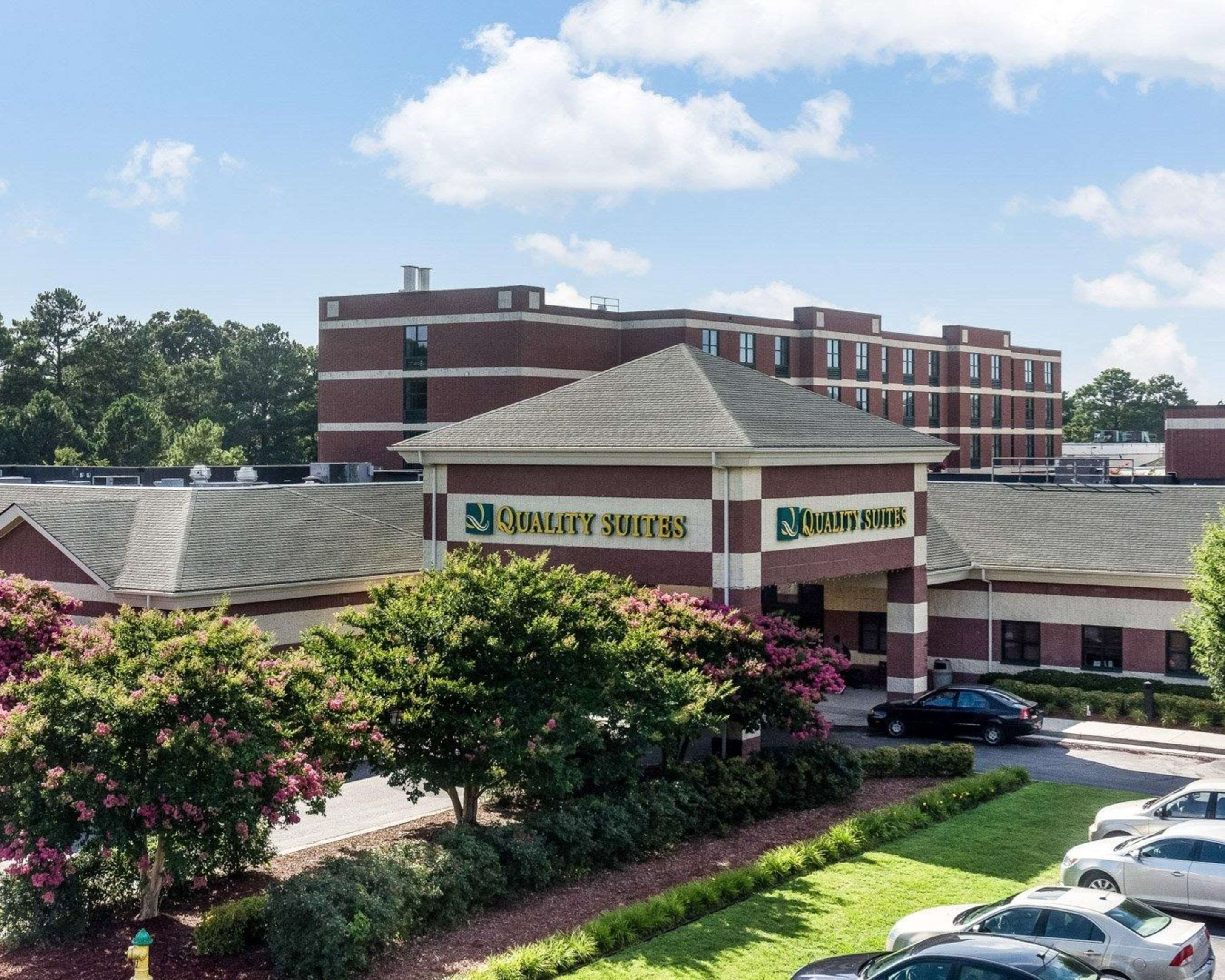 Springhill Suites By Marriott Norfolk Virginia Beach In Norfolk The United States From 94 Deals Reviews Photos Momondo