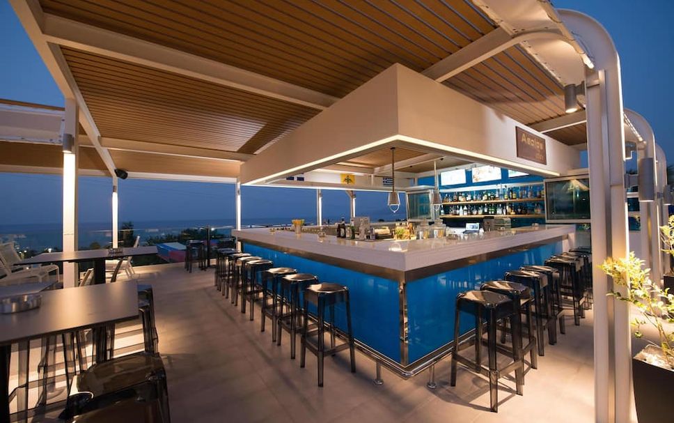Bar Photo