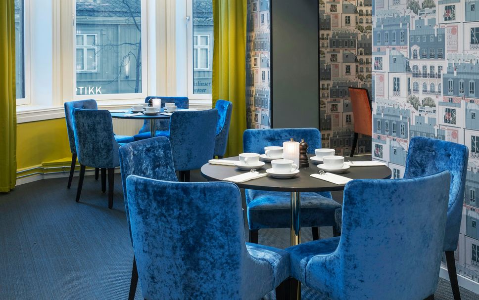 Restaurant Photo