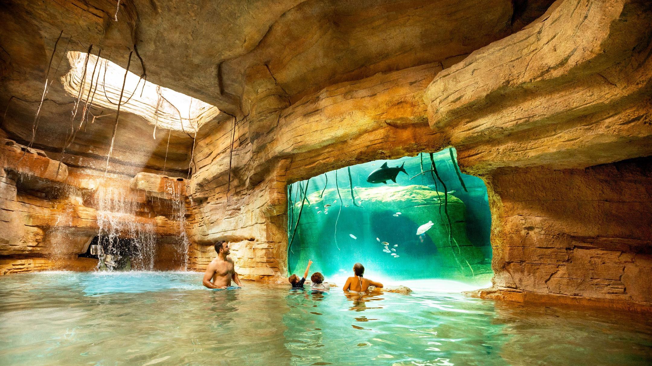 The Beach at Atlantis in Nassau, The Bahamas from $293: Deals, Reviews, Photos | momondo
