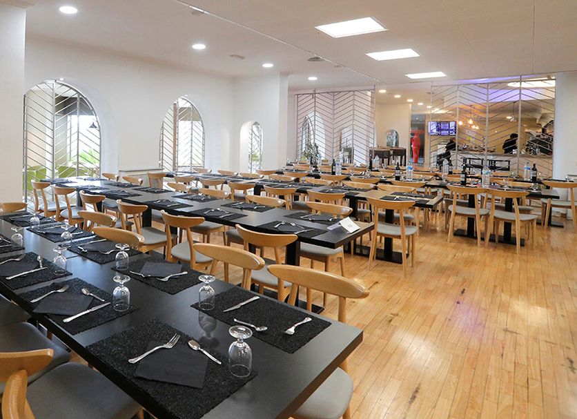 Dining room Photo
