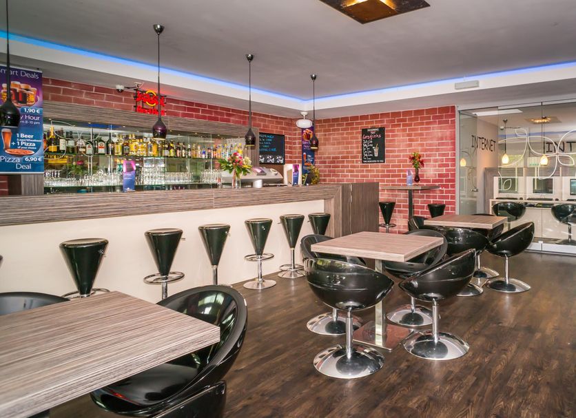 Bar Photo