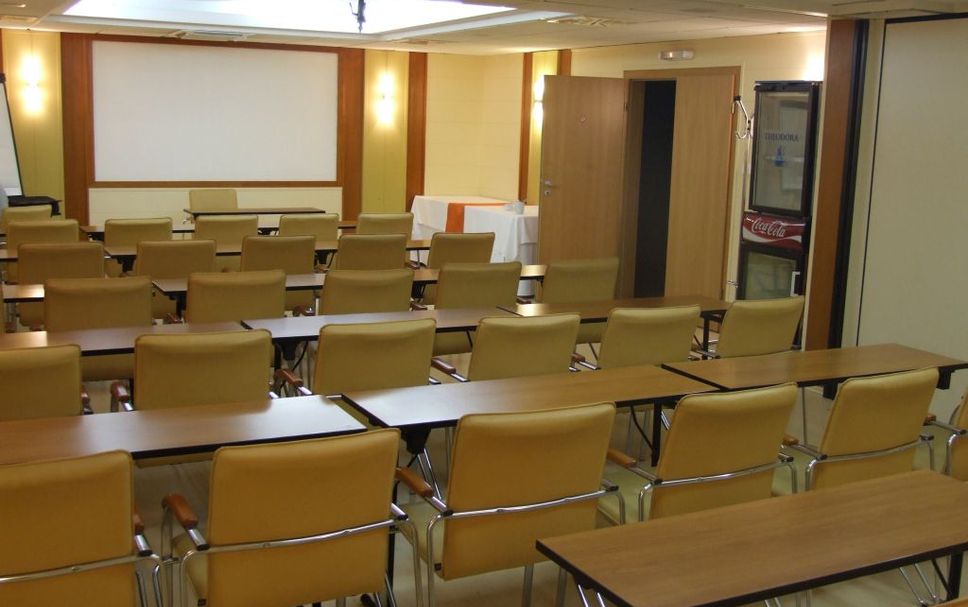 Conference room Photo