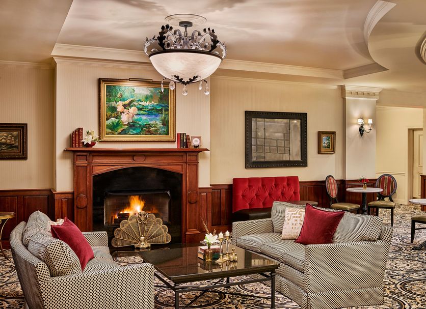 Lounge Photo