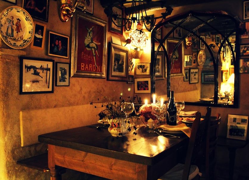 Restaurant Photo