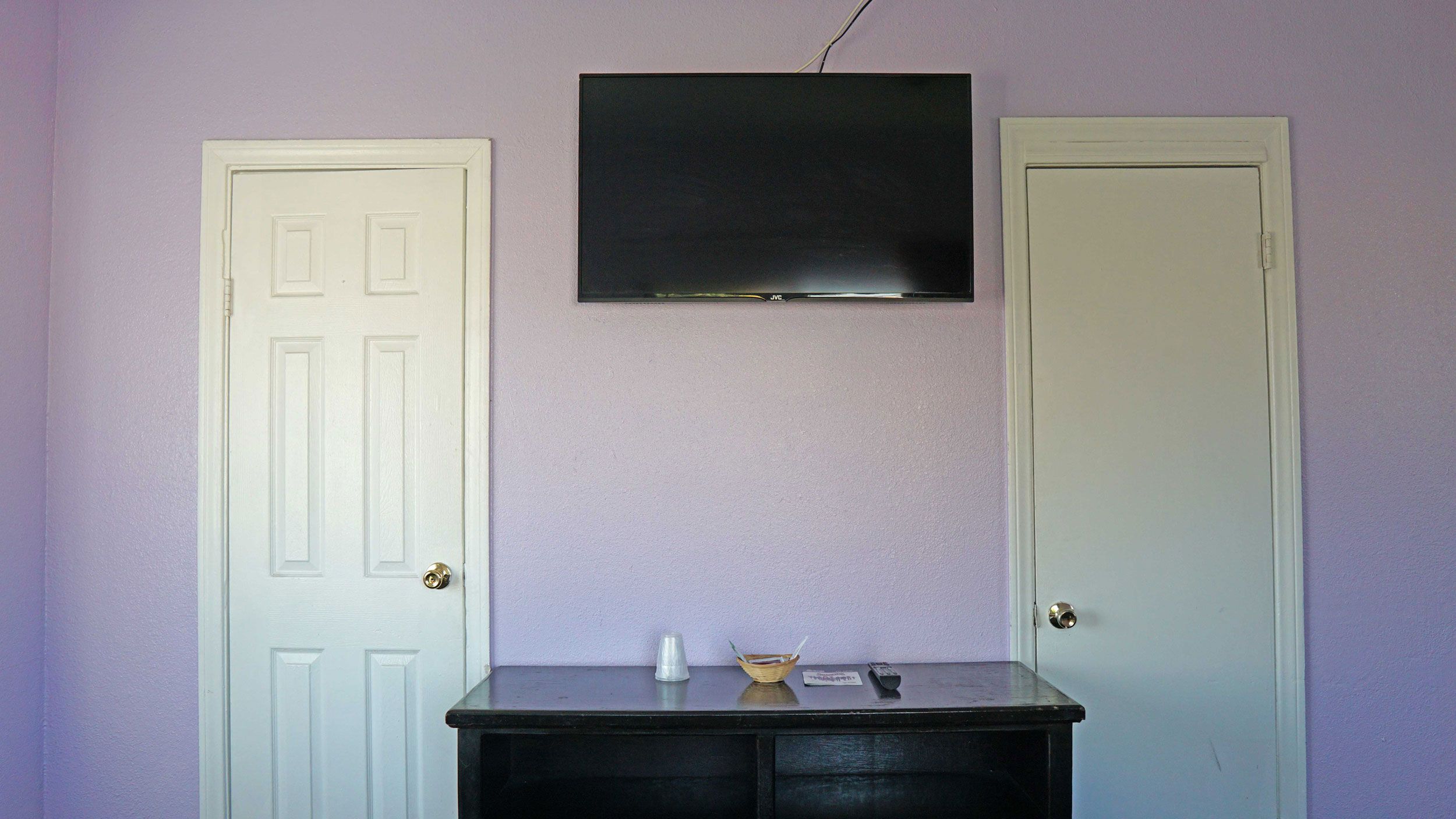 Room amenity