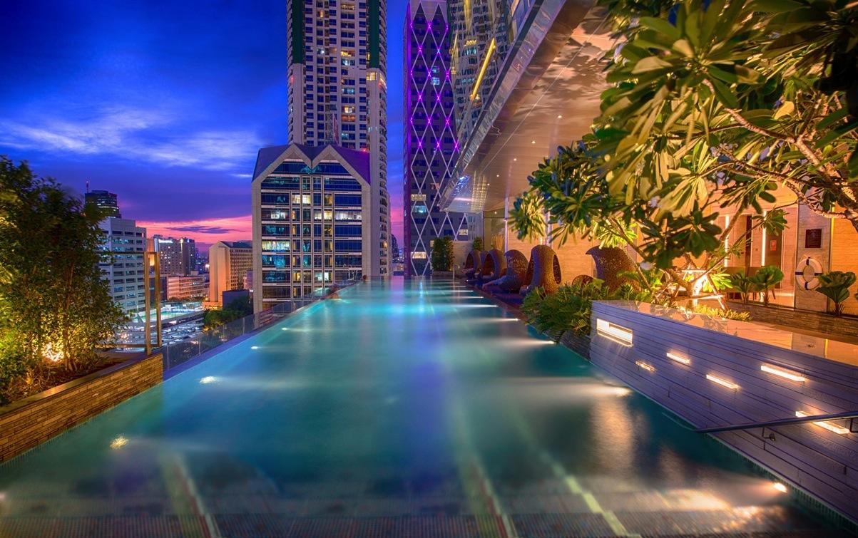 Oakwood Hotel & Residence Bangkok ₹ 2,260. Bangkok Hotel Deals & Reviews -  KAYAK